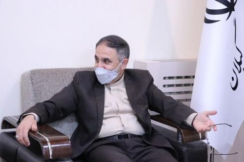 حضور فیزیكی دانش آموزان آموزش های مجازی را تعطیل نمی كند