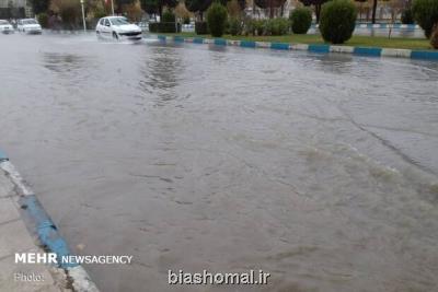 سیلاب جاده قدیم چالوس- مرزن آباد را مسدود کرد