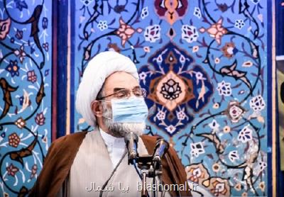 انسان با امید به ظهور منجی با ظلم مبارزه می کند