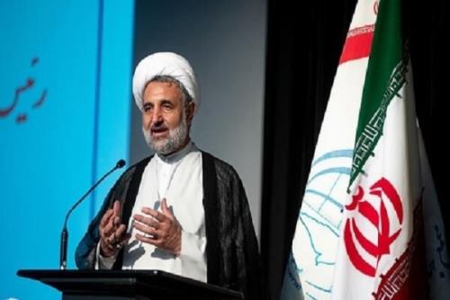 تخریب و تحریف شخصیت و مکتب امام خمینی (ره) برنامه دشمن است