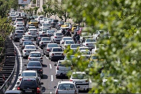 ترافیک صبحگاهی تهران پرحجم و سنگین است