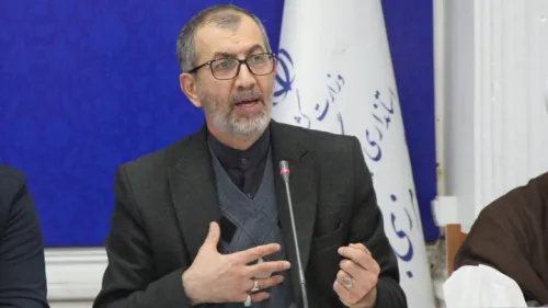 آموزش حلقه مفقوده امر به معروف در جامعه امروز است