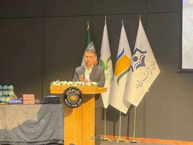 قصه ها اثری ماندگارتر از صدها سخنرانی دارند