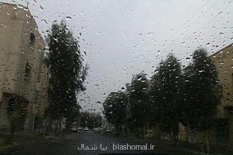 شدت بارش باران در گیلان، دمای هوا ۴ تا ۸ درجه كاسته می شود